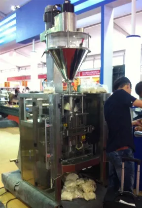 Honetop and OMO Detergent Packing Machine for 1kg Stand Up Zipper Snacks Doypack Packaging