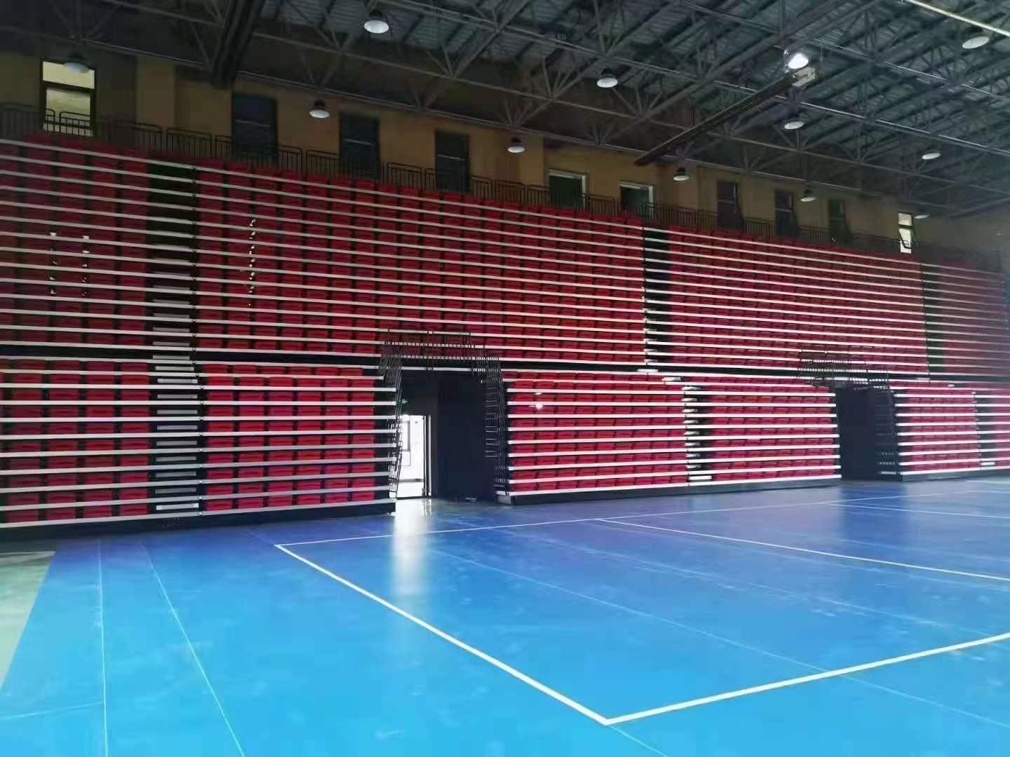 Electric soft seats rectractable bleacher