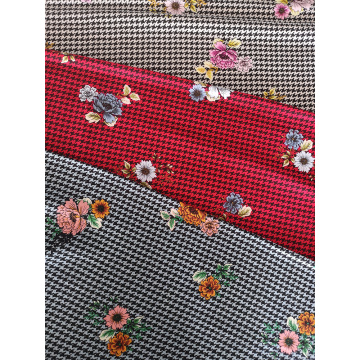 Tela da impressão de Rayon Challis 32S da flor da textura