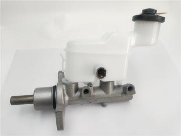 Brake master cylinder for TOYOTA FORTUNER 3.0 04-15