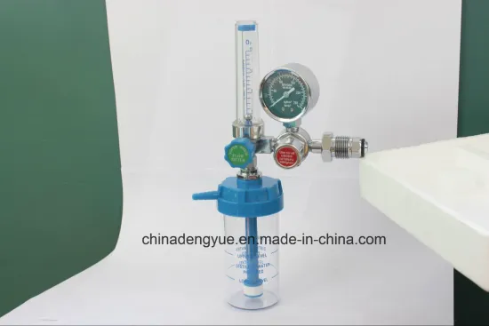 Oxygen Regulator Pressure Regulator with Humidifier Medical Equipment Made in China
