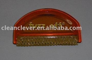 Fuzz off Comb
