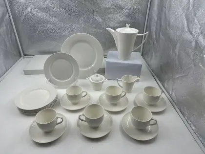Ceramic tableware for enjoying meals