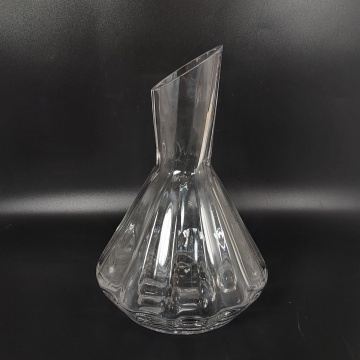 hand blown transparent slanted mouth wine glass decanter