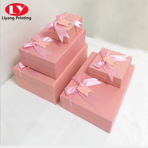 Caja de regalo cosmética para el cuidado de la piel con cinta