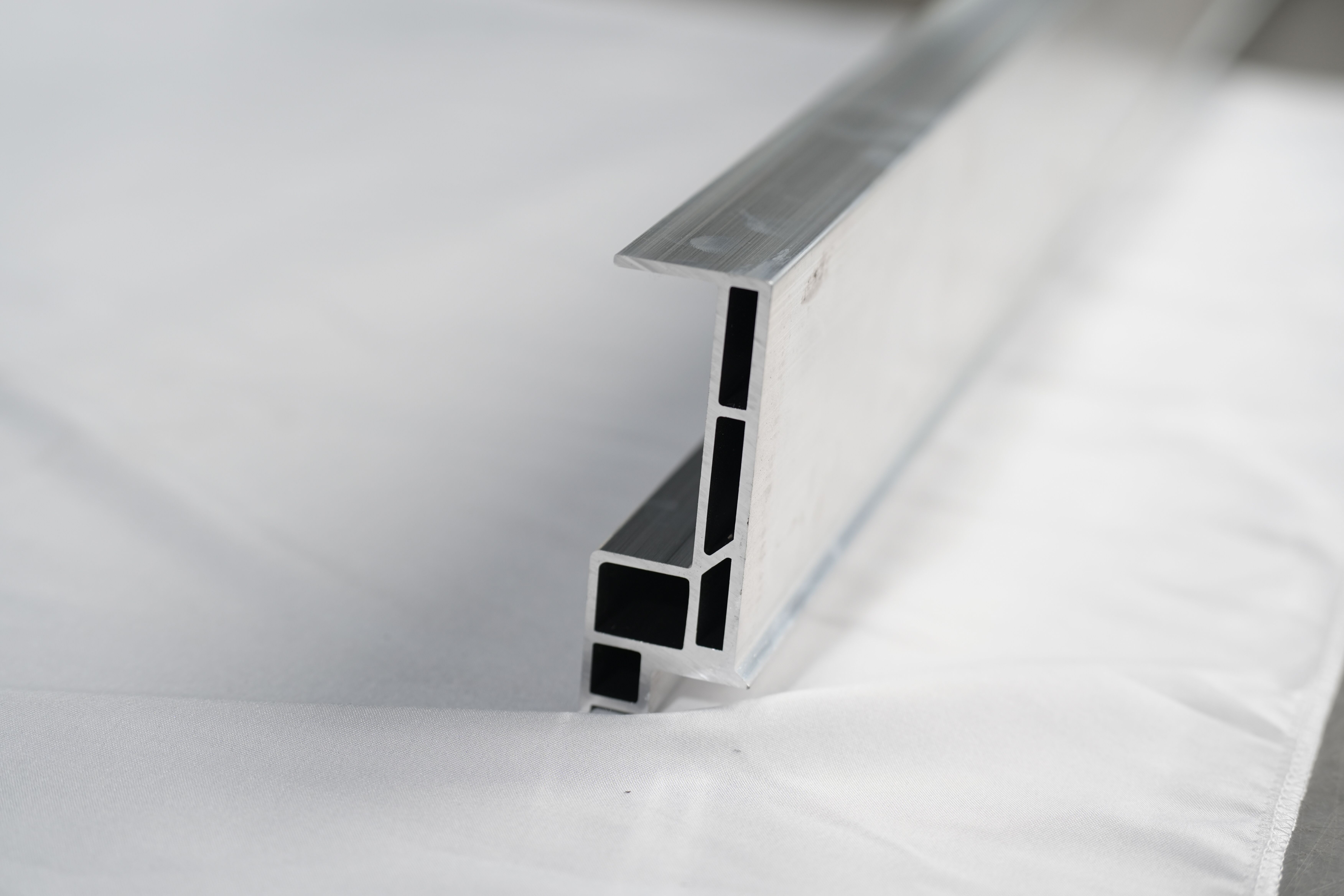 Battery tray