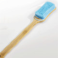 Body Wash Gift Set Bamboo long-handle silicone bath brush Factory