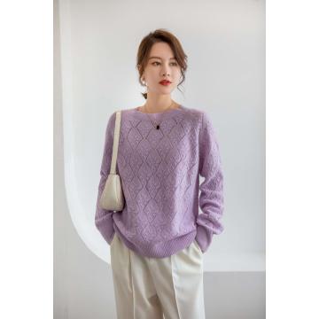 Oversized cashmere jumper with round neck