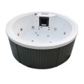 Round hot tub spa with Balboa system