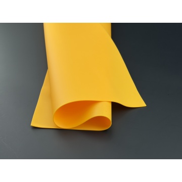 Filme de PVC amarelo à prova de perfurações com 0,96 mm de espessura