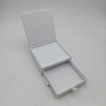 Custom Logo White Cardboard Ring Gift Box