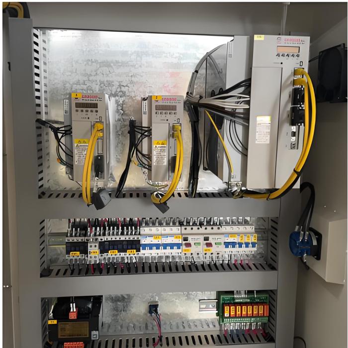 Наклонная кровать с ЧПУ