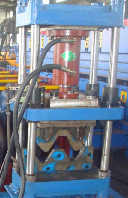 W Beam Guard Rails Roll Forming Machine