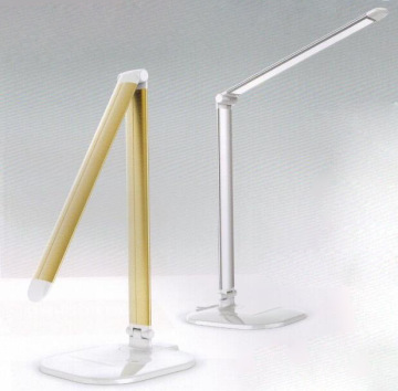 6.5W 9V IP42 LED Desk Lamp