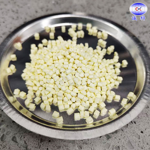 Высококачественная светло-желтая маточная смесь для экструзии пленки