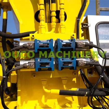 MacGregor Long Telescopic Boom Small Tonnage Vessel Crane
