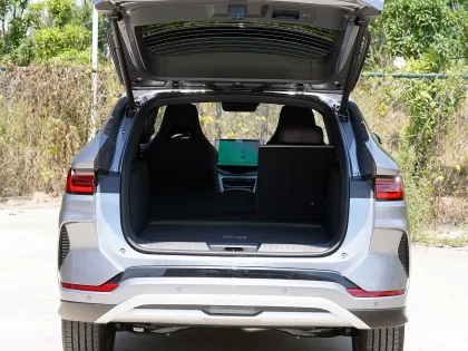 Comfortable byd song plus ev