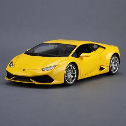 Bburago 1:18 Scale Diecast Model Car: The Huracán LP610-4 Alloy Collectible