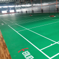 Jogo profissional usa piso de quadra de badminton aprovado pela BWF