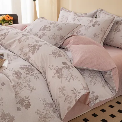 Graceful Harmony four-piece bedding set