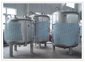 Cylindrical Tank Equipment 