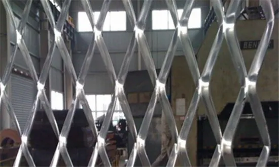 Expanded Metal Mesh fence