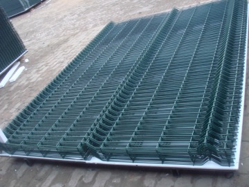 PVC Coated Galvanized Welded Wire Mesh Fence Panel (anjia-815)