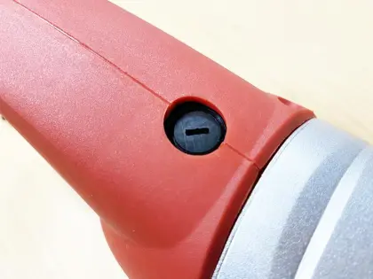 Portable Cordeless Reciprocating Saw for Cutting Tree