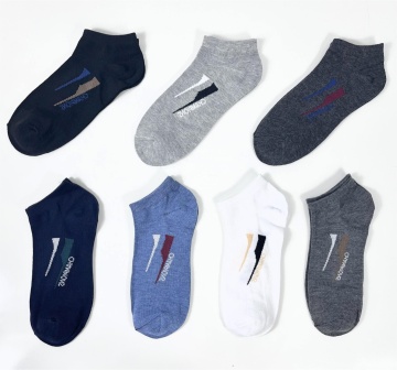 Custom cheap invisible men's socks fashion