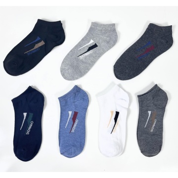 Custom cheap invisible men's socks fashion