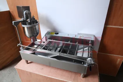 Commercial Donut Making Machine / Mini Donut Machine / Donut Fryer Machine