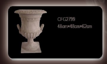 Classic fiberglass planters