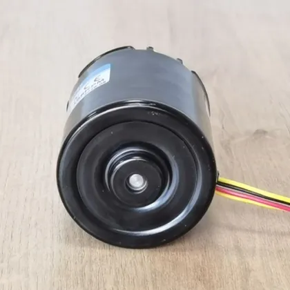 Synchronous AC Motor Speed Control Controller