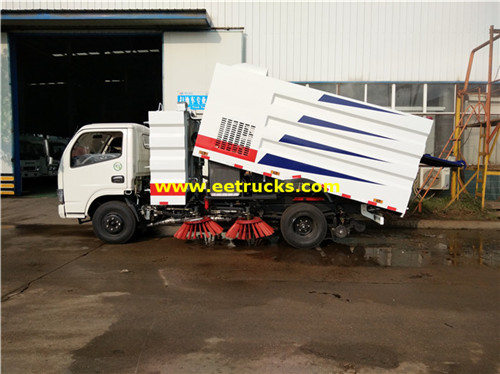 Dongfeng 6000 Lita za Mtaa Sweeper Magari