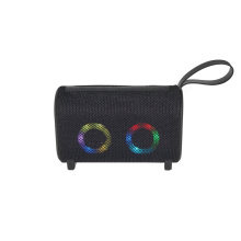 Altavoz de luz RGB de color pequeño y pequeño