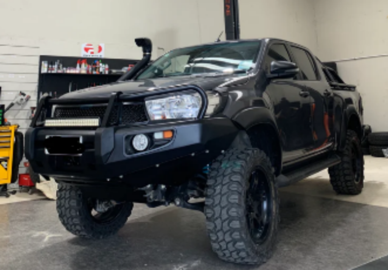 bull bar front bumper for HILUX REVO Mitsubishi