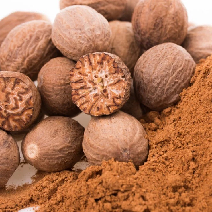 Nutmeg oil 1 Nutmeg oil 1