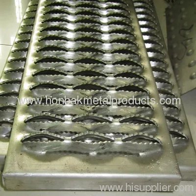 Perforated Antiskid Plate For Stairs (all Kinds Of Hole Shape) 