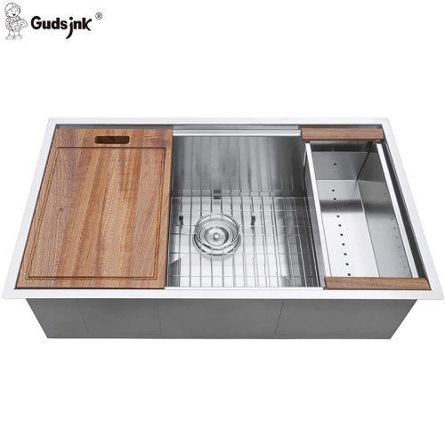 Ledge Silver SUS304 Kitchen Sink With Apron Front