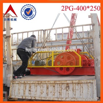 durable stone crushing machine 2pg-400*250 roller crusher used