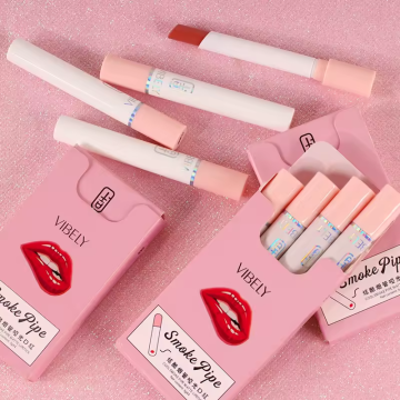 مجموعة أحمر الشفاه غير اللامعة - 4 PCS السجائر Maquillaje Smoke Box