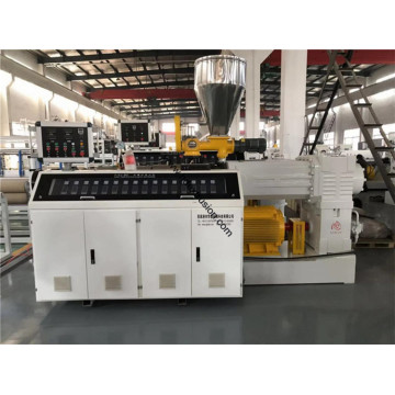 630mm PVC UPVC ท่อระบายน้ำทิ้งท่อ Extrusion Line