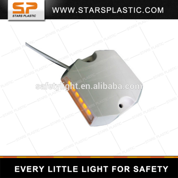 Super bright led plastic wired road stud installed in tunnel,Wired Plastic Road Cat Eyes