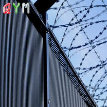 Panneau de clôture de sécurité de l&#39;aéroport clôture de prison en fil de fer barbelé