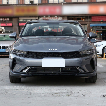 2021 KIA K5 270T CWDファッションバージョン中国セダン：最新の高級車のリリース