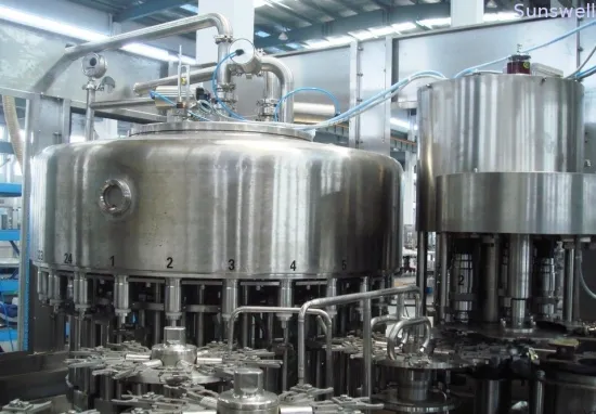 Pet Bottles Beverage Filling Machine, Wine Bottling Equipment 10,000bph(500ml) Capability