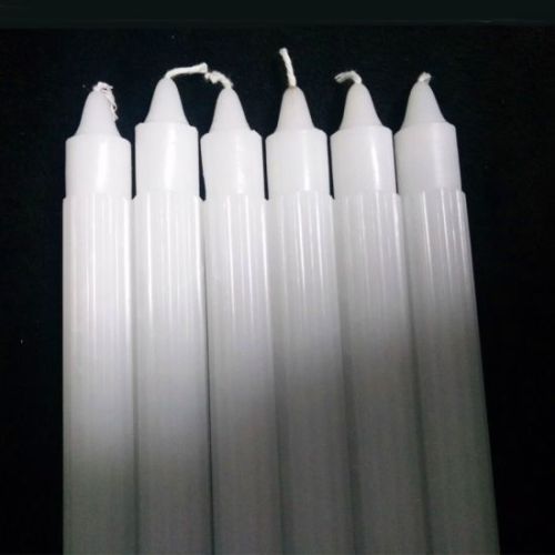 Velas cónicas blancas de 10 pulgadas velas acanaladas encendidas