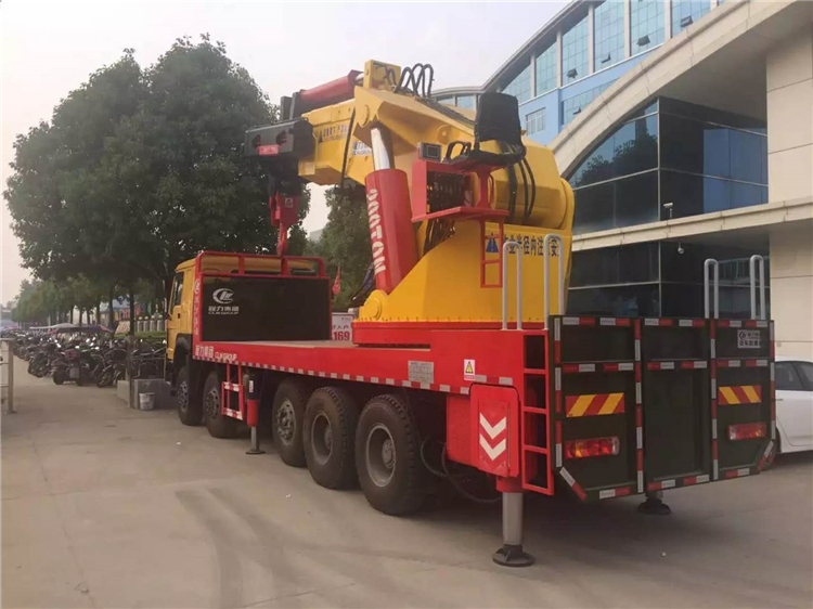 Truck Crane 3