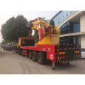 HOWO 200 tons heavy truck crane