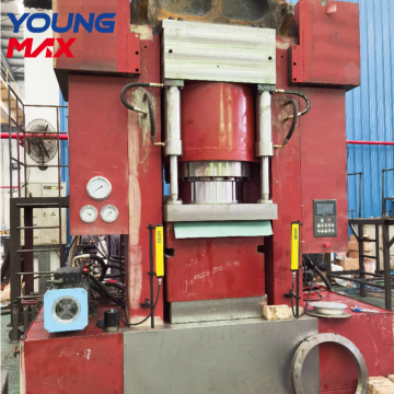 Heavy hydraulic press for parts processing